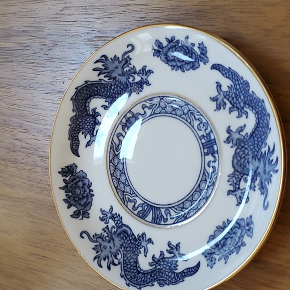 Hammersley blue and white dragon demitasse cup set - Picture 5 of 7